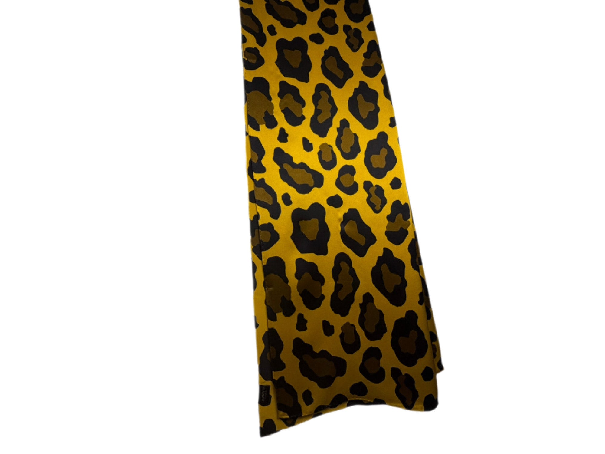 Neo-Heritage Silk Scarf Collection